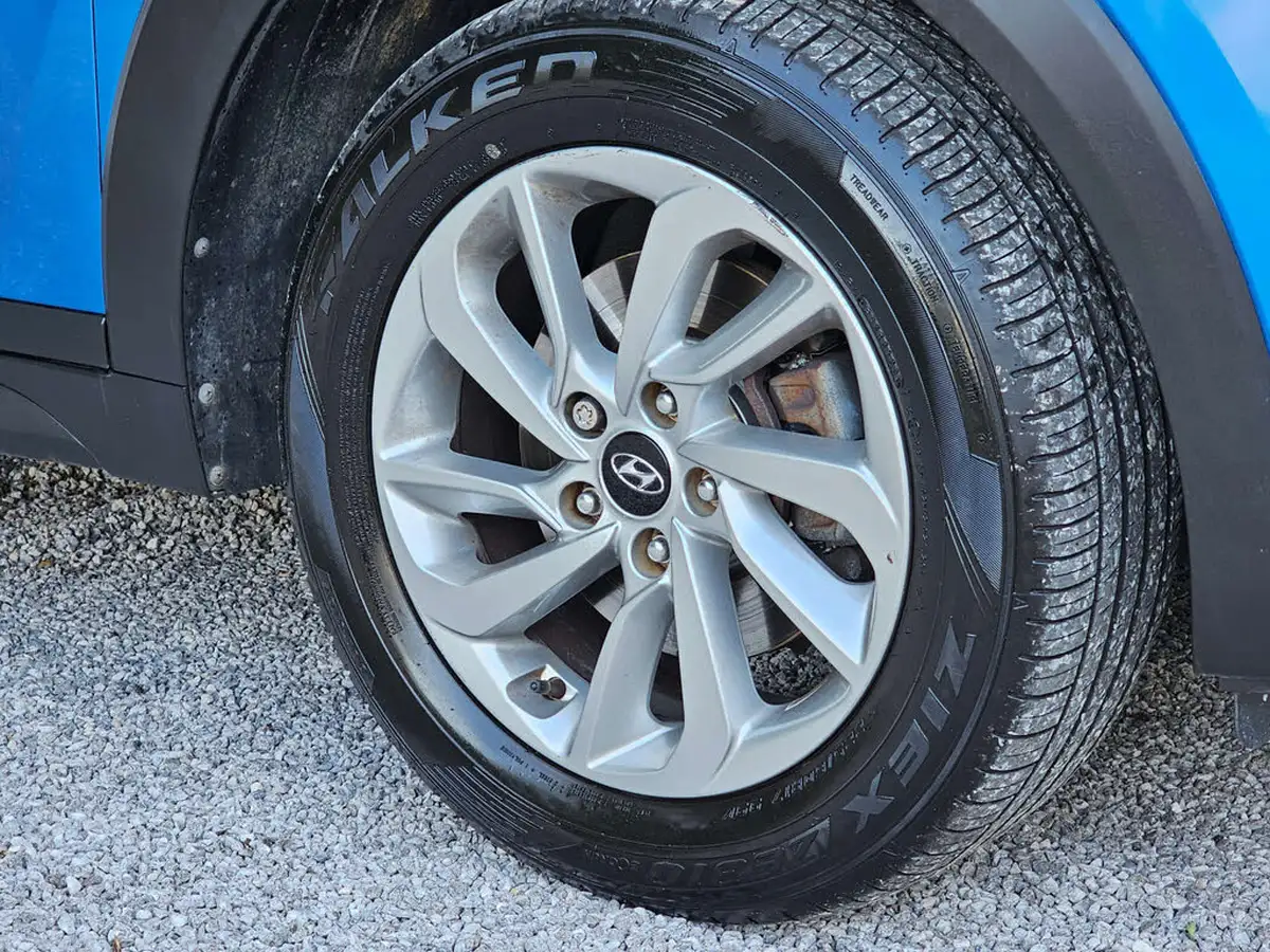 2015-hyundai-tucson-17crdi-blue-drive-se-nav-big-18