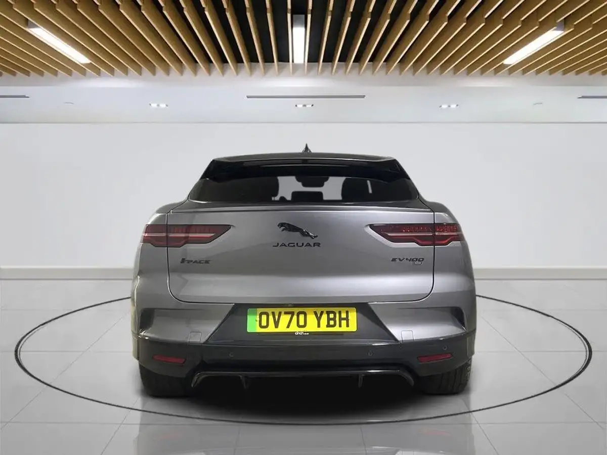 2020-jaguar-i-pace-ev400-hse-big-6