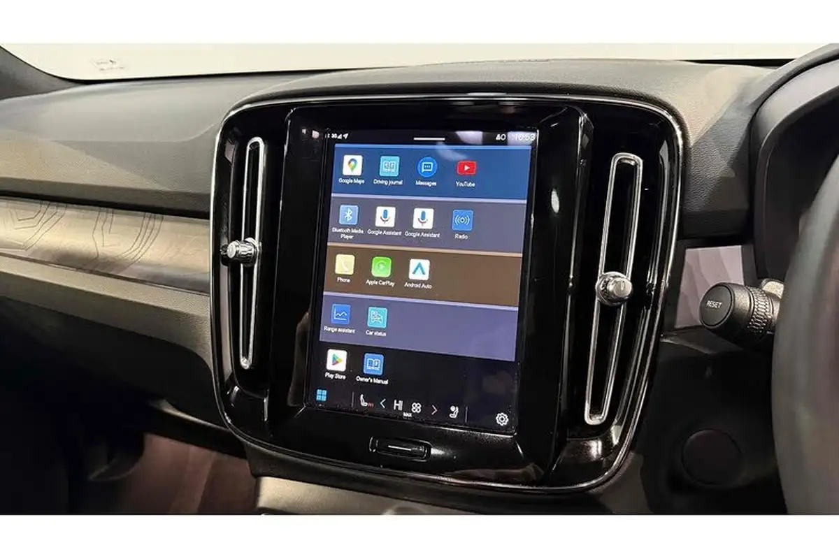 2022-volvo-c40-e-twin-recharge-pro-big-37