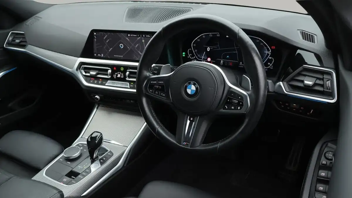 2021-bmw-3-series-20-330e-m-sport-touring-5d-big-9