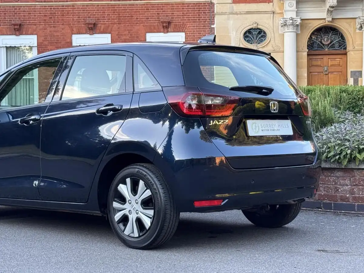 2021-honda-jazz-15-i-mmd-sr-109ps-big-35