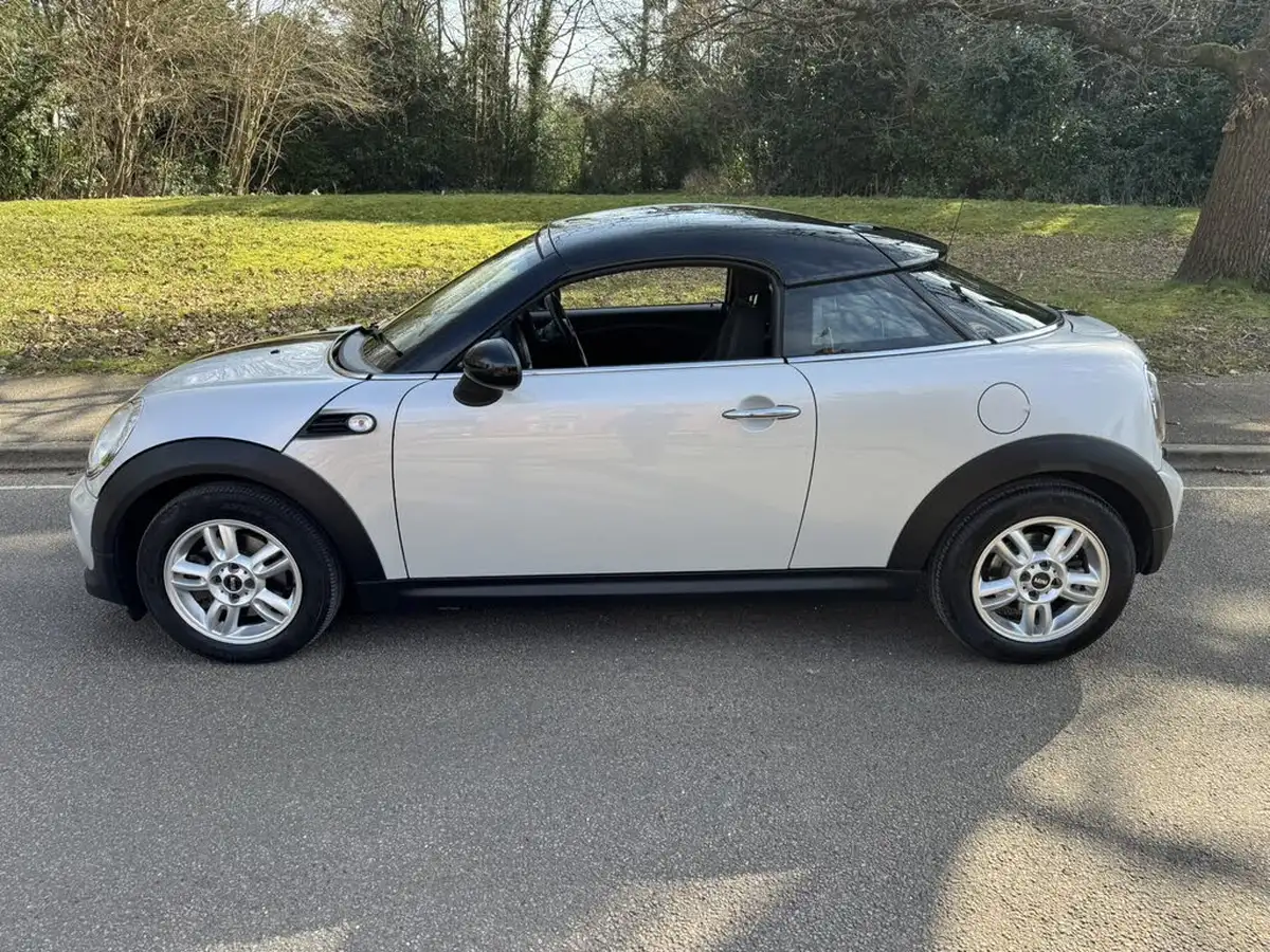 2013-mini-coupe-16-cooper-auto-big-3
