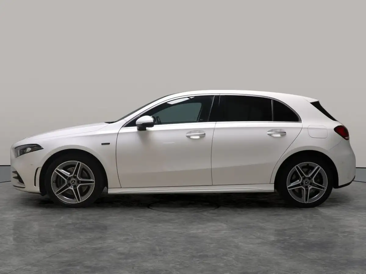 2020-mercedes-benz-a-class-13-a250e-amg-line-premium-plus-hatchback-5d-big-18