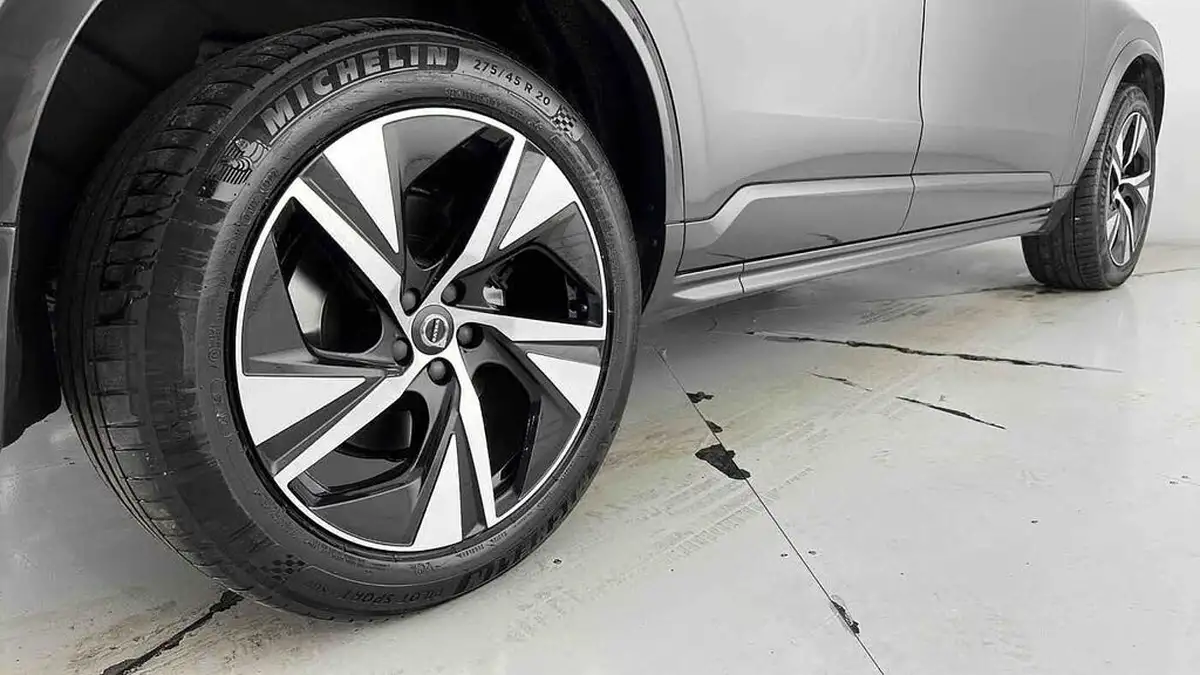 2023-volvo-xc90-20-b5-plus-big-28