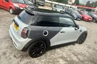 2014-mini-cooper-20-cooper-s-3d-small-15