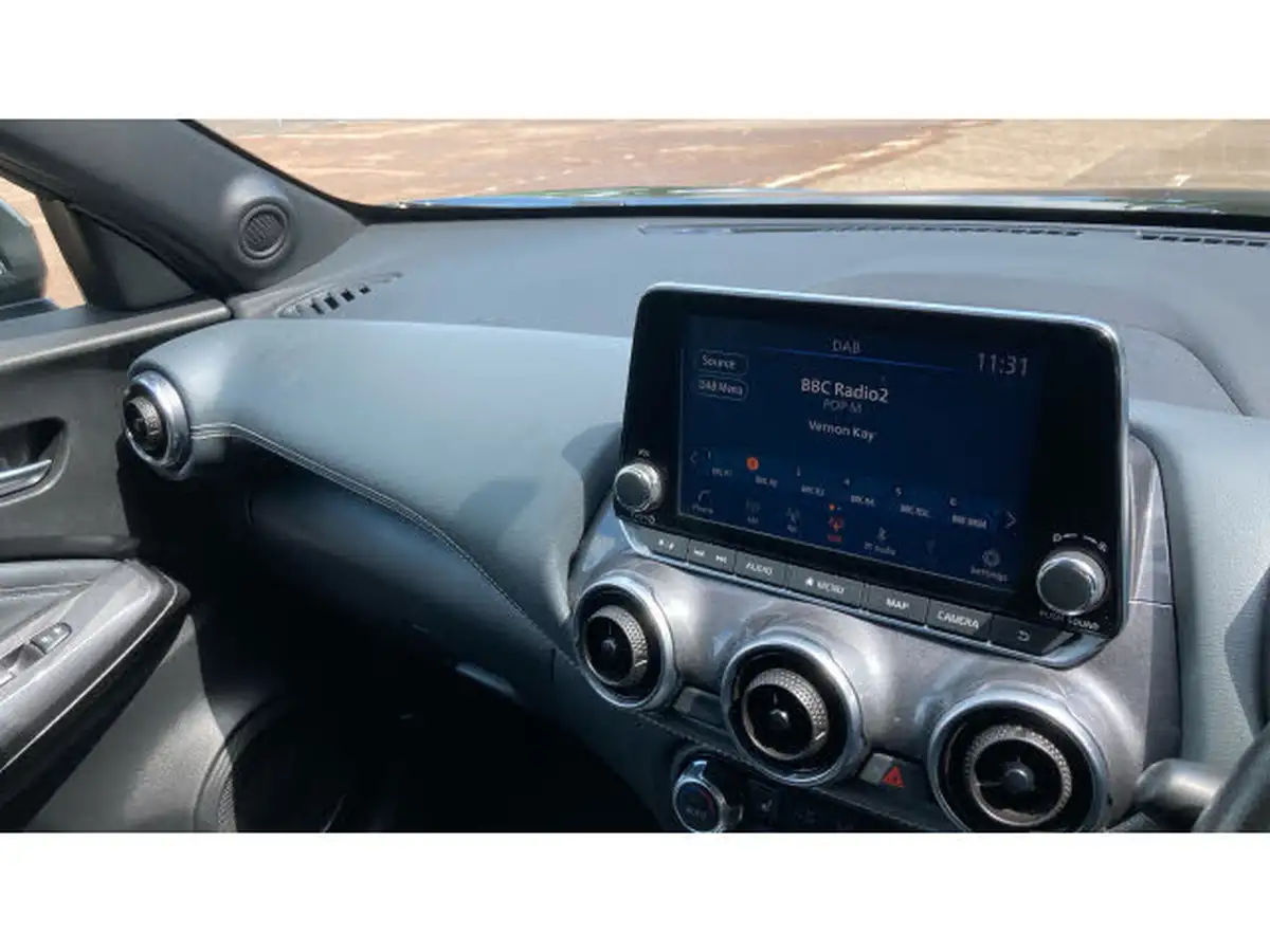 2021-nissan-juke-10-dig-t-n-connecta-big-32