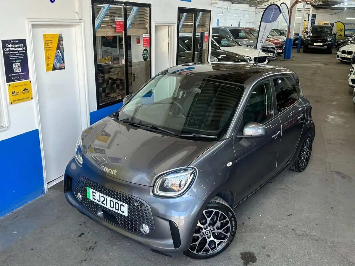 2021-smart-forfour-eq-exclusive-big-6