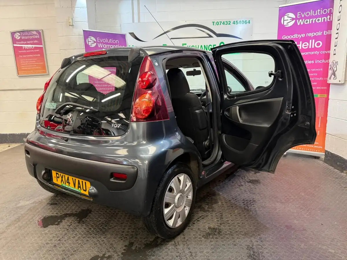 2014-peugeot-107-10-active-5d-big-11