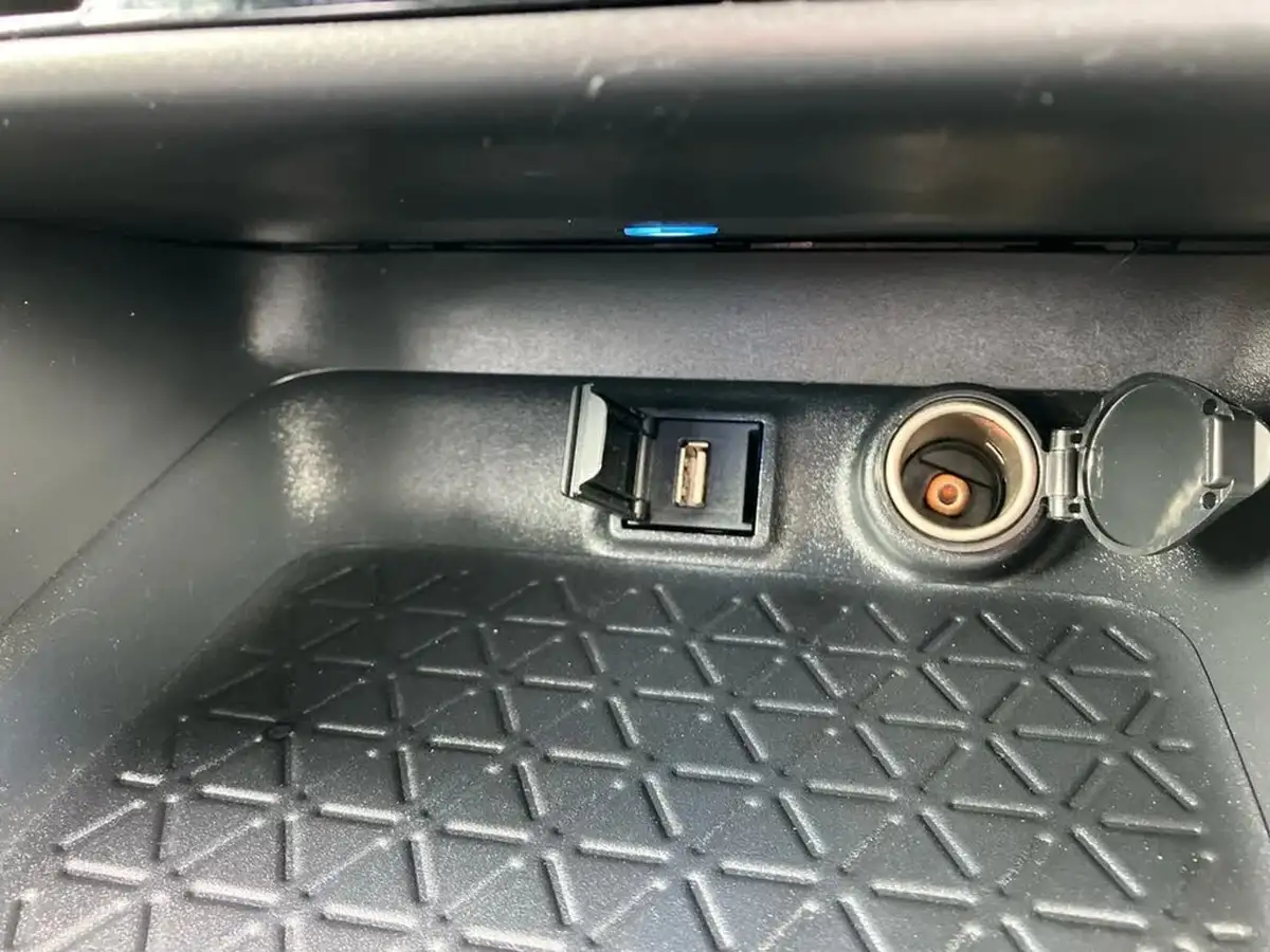 2021-toyota-rav4-25-vvt-i-black-edition-215bhp-big-31