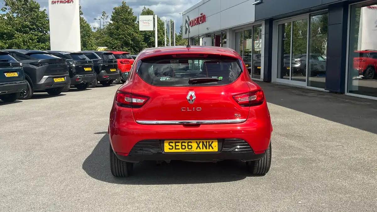 2016-renault-clio-09-tce-dynamique-nav-big-8