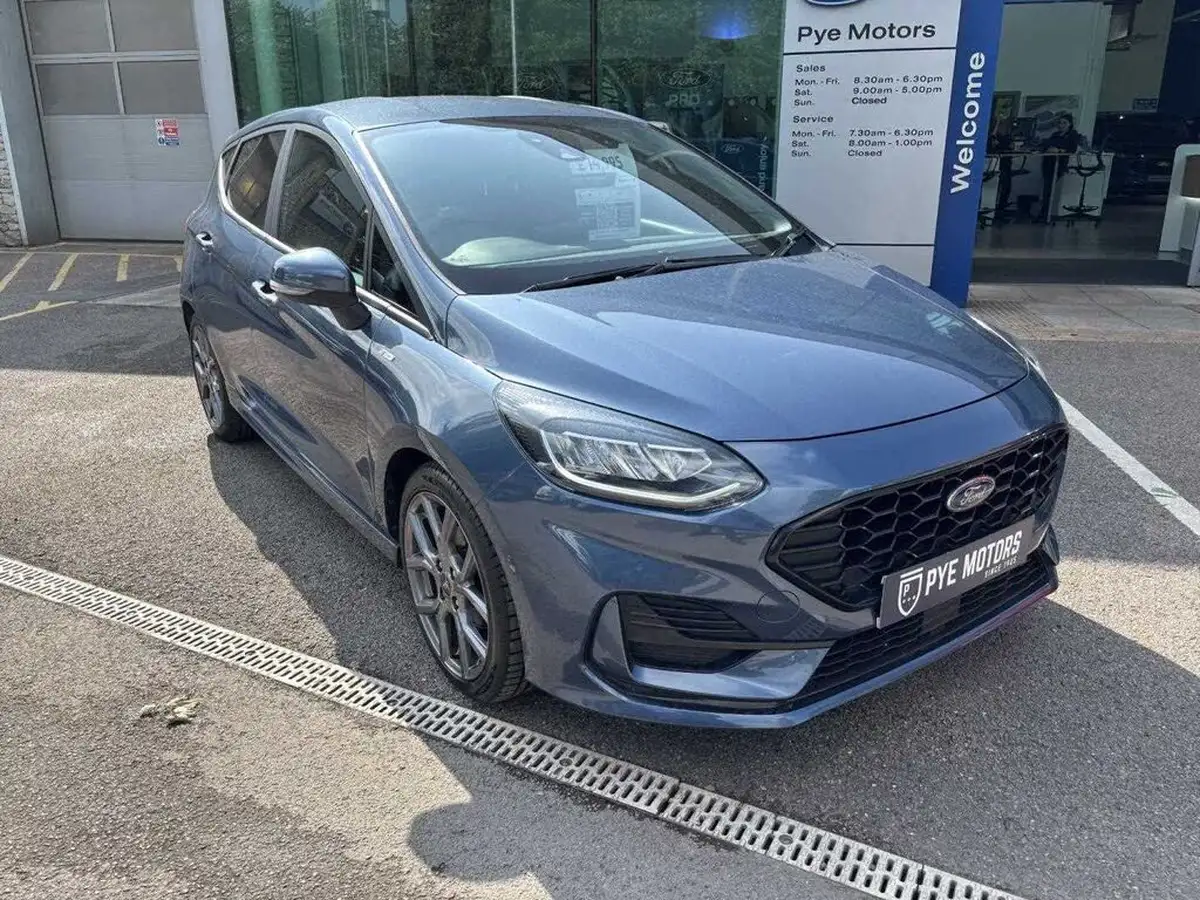 2022-ford-fiesta-10t-st-line-100ps-5d-big-0