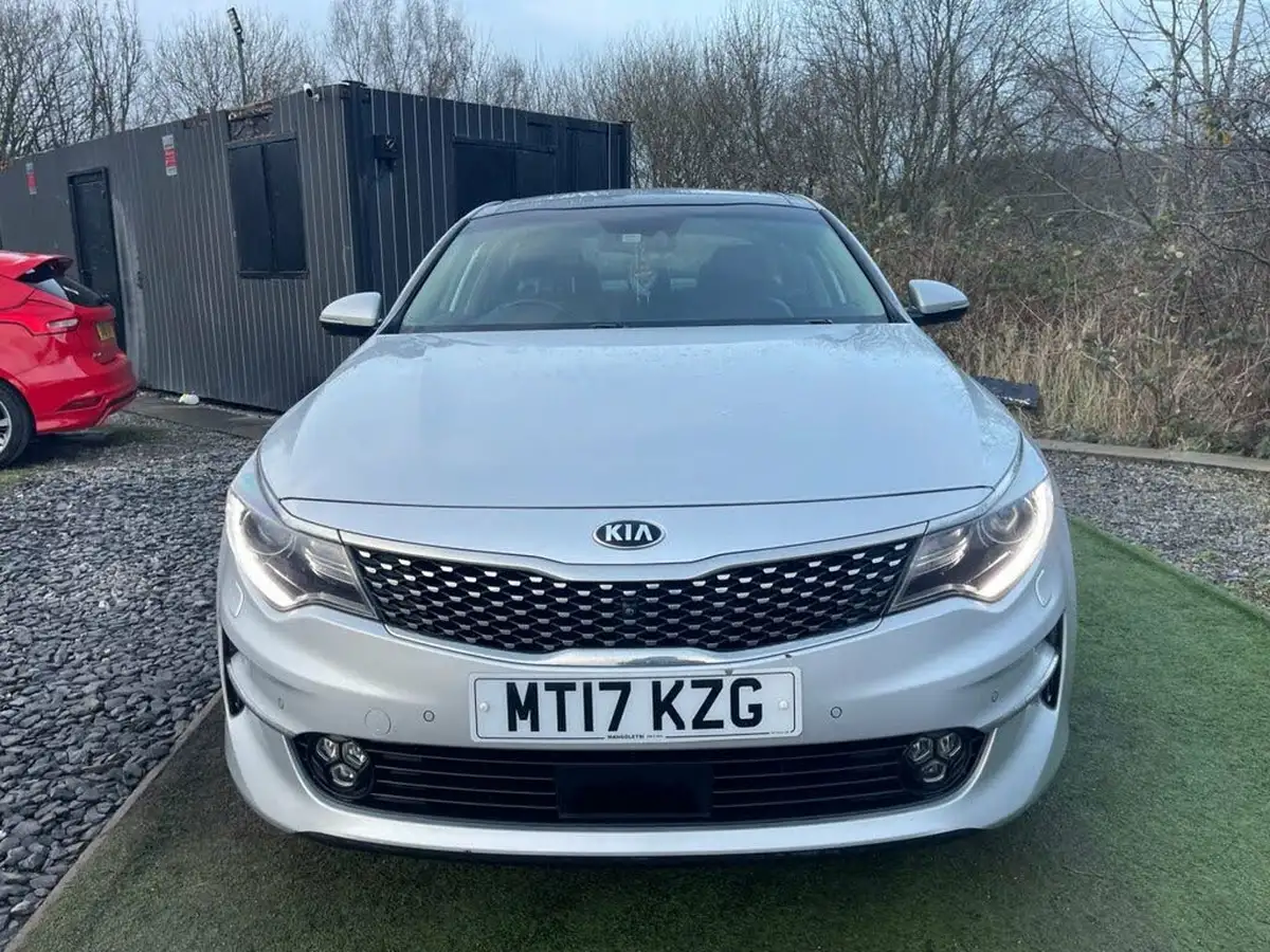 2017-kia-optima-17crdi-4-big-16