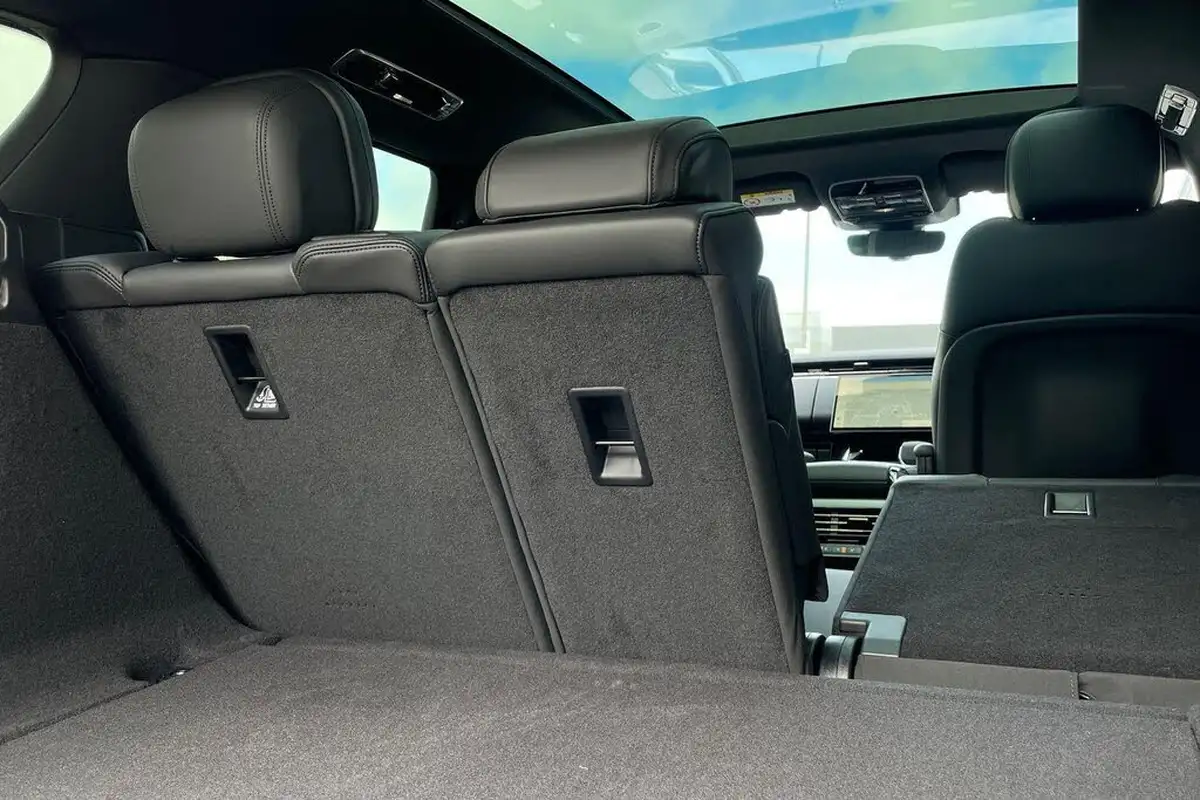 2025-land-rover-range-rover-sport-30-d250-edition-big-26