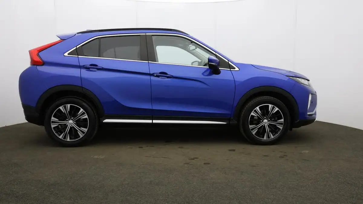 2019-mitsubishi-eclipse-cross-15-exceed-big-60