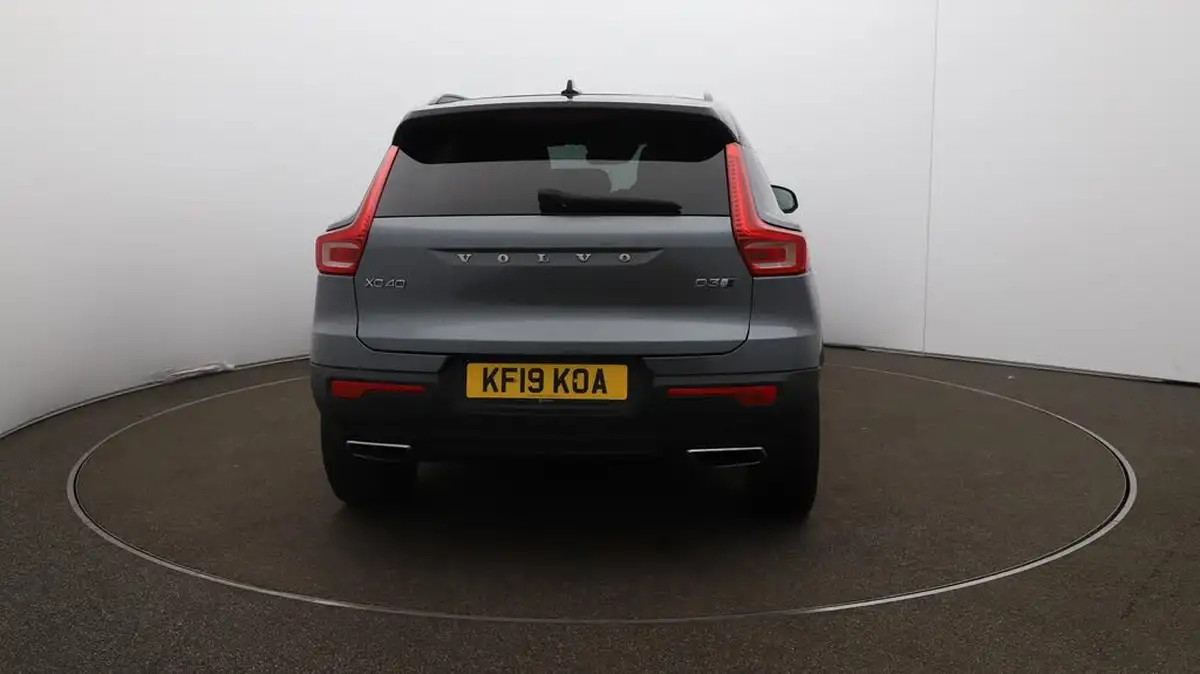 2019-volvo-xc40-20td-d3-r-design-pro-awd-geartronic-big-59