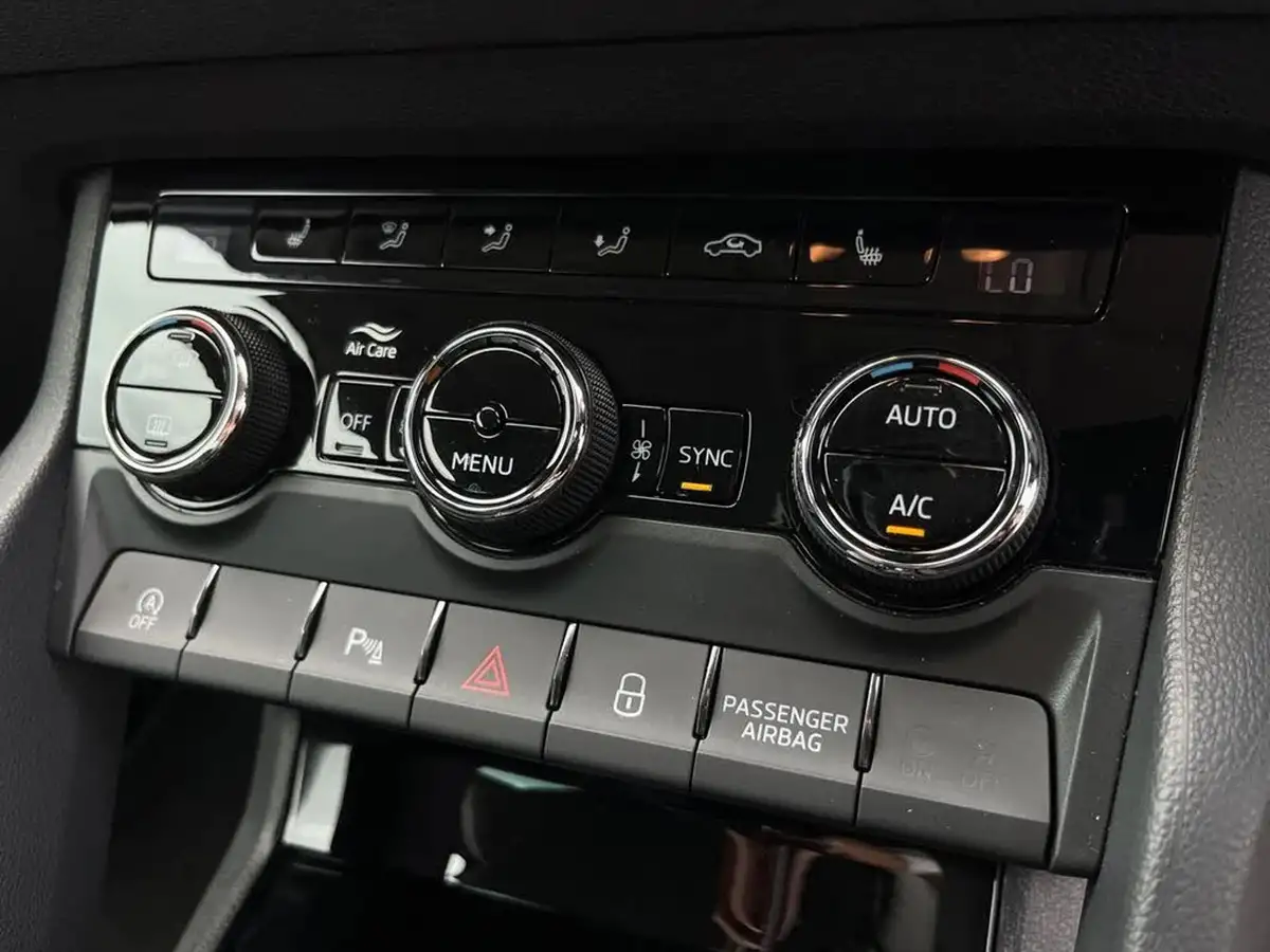 2024-skoda-karoq-15-tsi-se-l-dsg-big-13