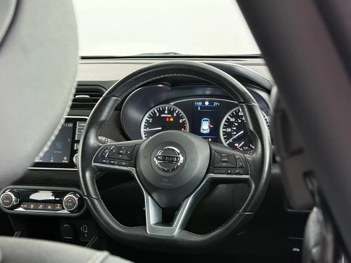 2021-nissan-micra-10-ig-t-n-sport-big-21