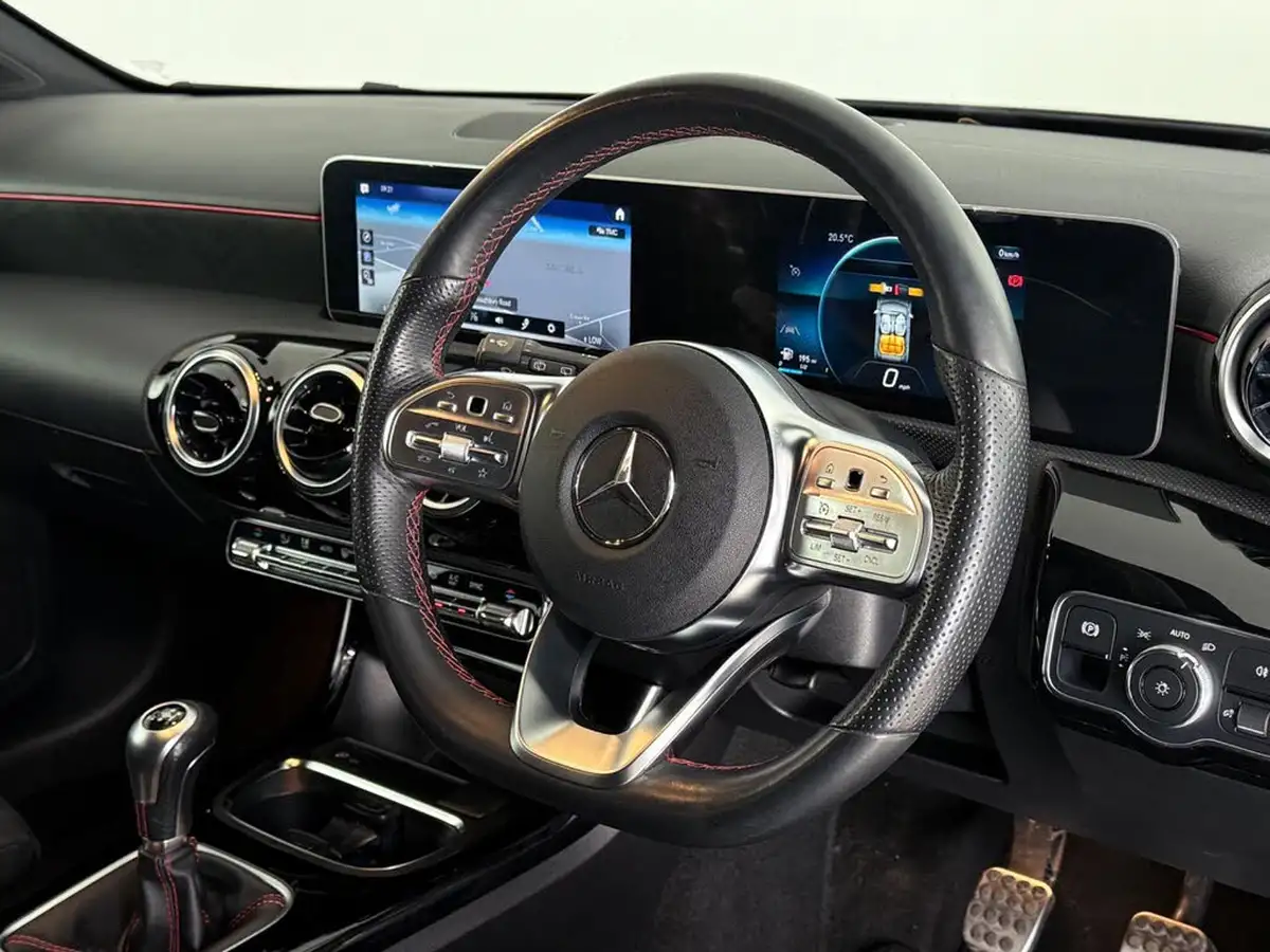 2019-mercedes-benz-a-class-15d-a180d-amg-line-executive-hatchback-5d-big-21