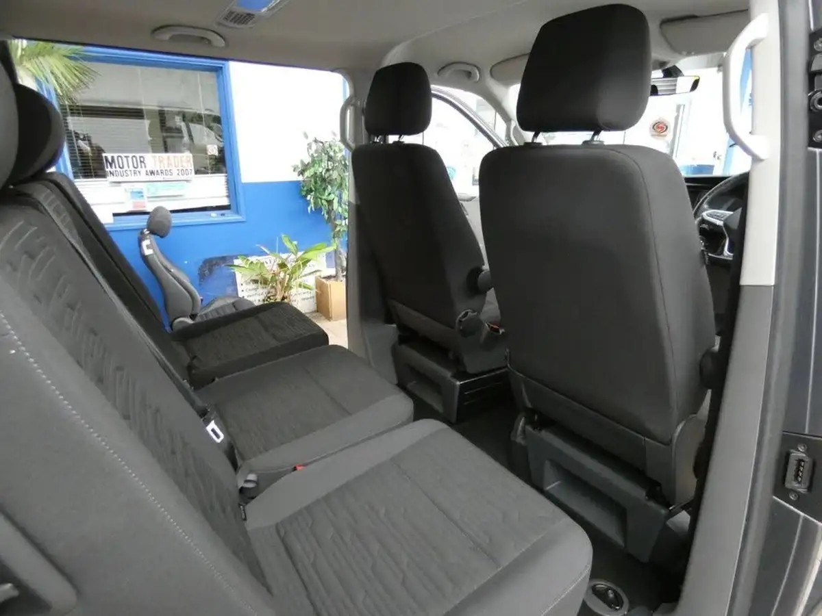 2021-volkswagen-transporter-shuttle-20tdi-t32-se-bmt-lwb-150ps-eu6dt-e-dsg-big-53
