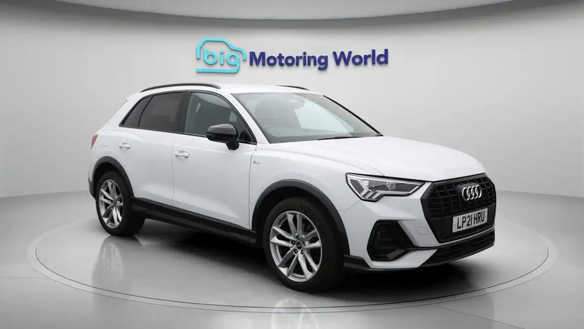 2021-audi-q3-15-35-tfsi-black-edition-codcomfort-sound-pack-station-wagon-big-1