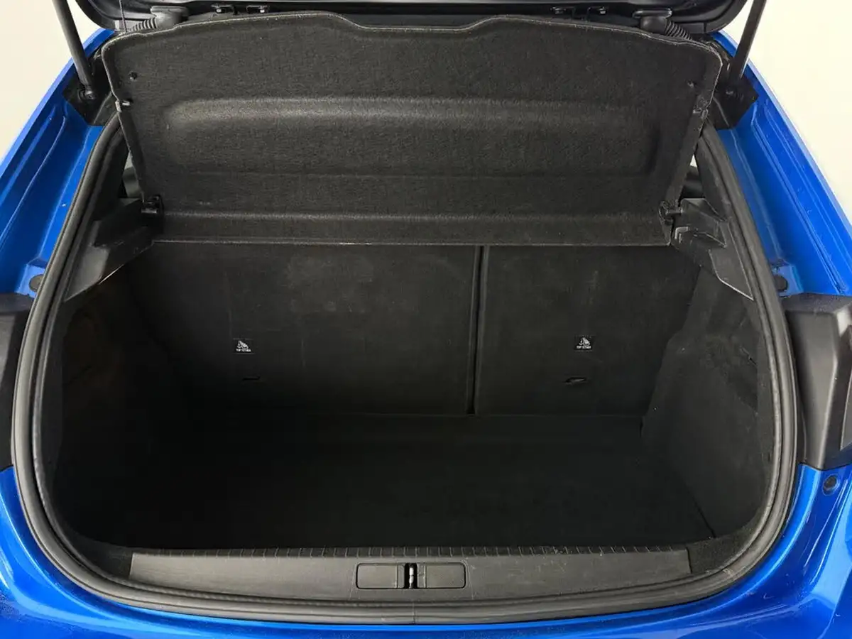 2020-peugeot-208-12-puretech-gt-line-100bhp-big-12
