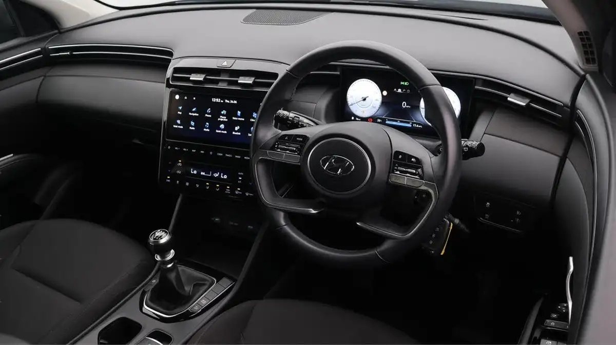 2022-hyundai-tucson-16-t-gdi-se-connect-150ps-big-9