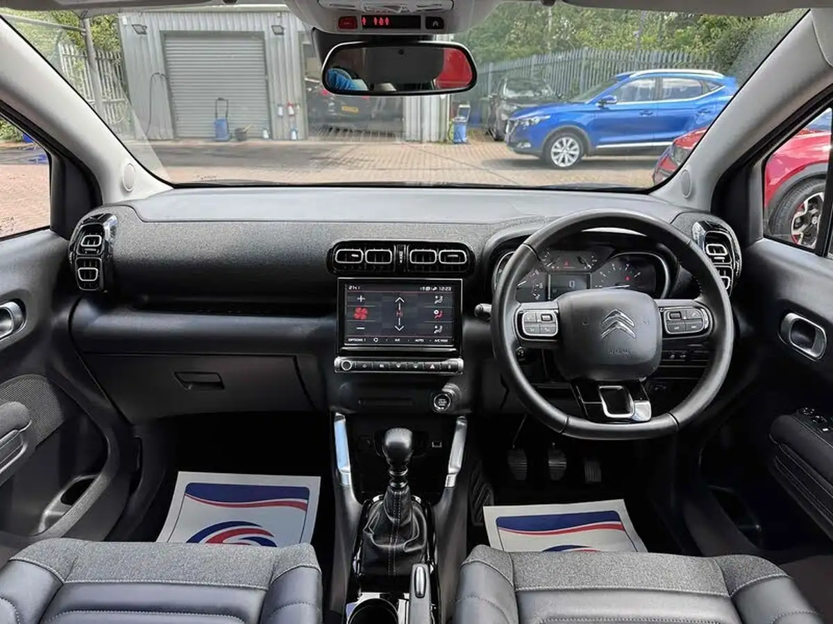 2022-citroen-c3-aircross-12-puretech-shine-plus-110ps-big-7