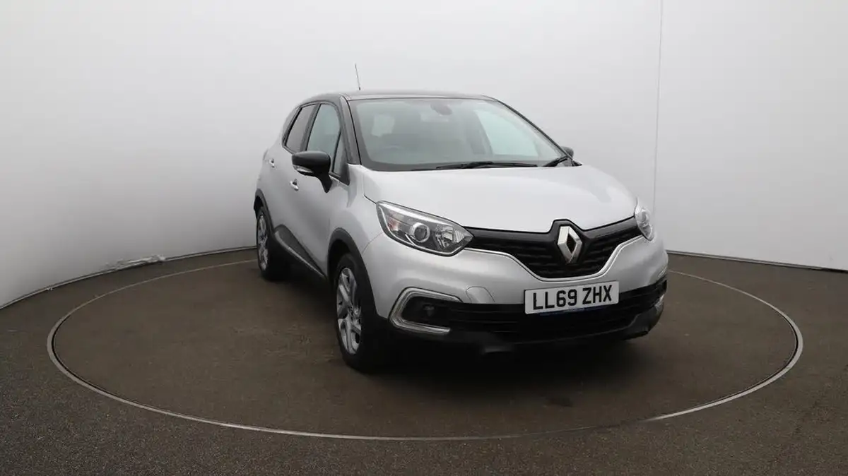 2019-renault-captur-13-tce-iconic-150bhp-ss-edc-auto-big-40