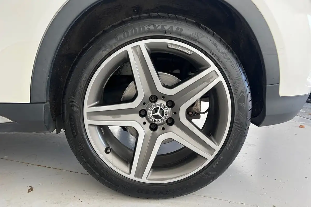 2018-mercedes-benz-gla-class-16-gla-200-amg-line-154bhp-big-23