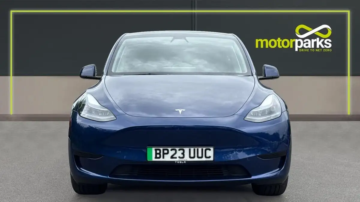 2023-tesla-model-y-e-rwd-big-7