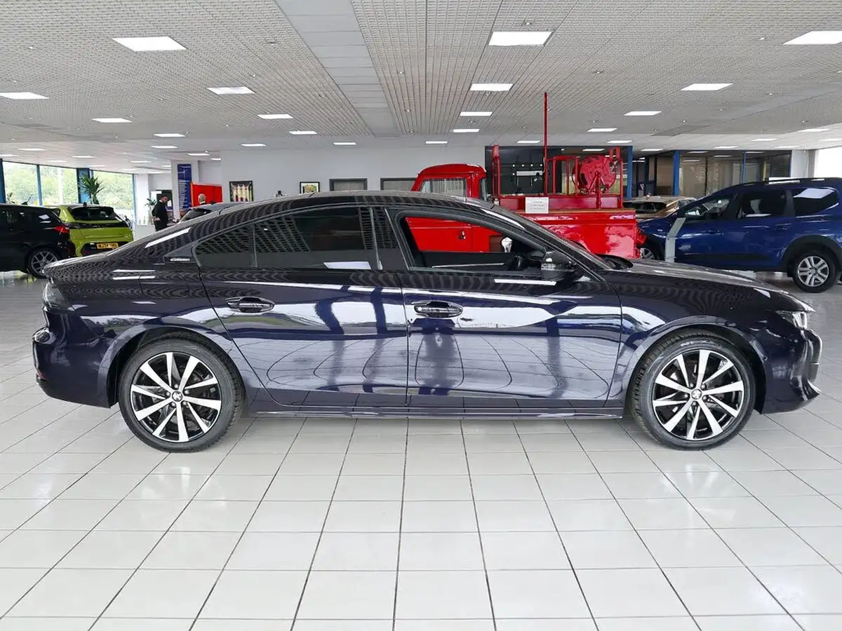 2019-peugeot-508-15-bluehdi-gt-line-eat8-big-5