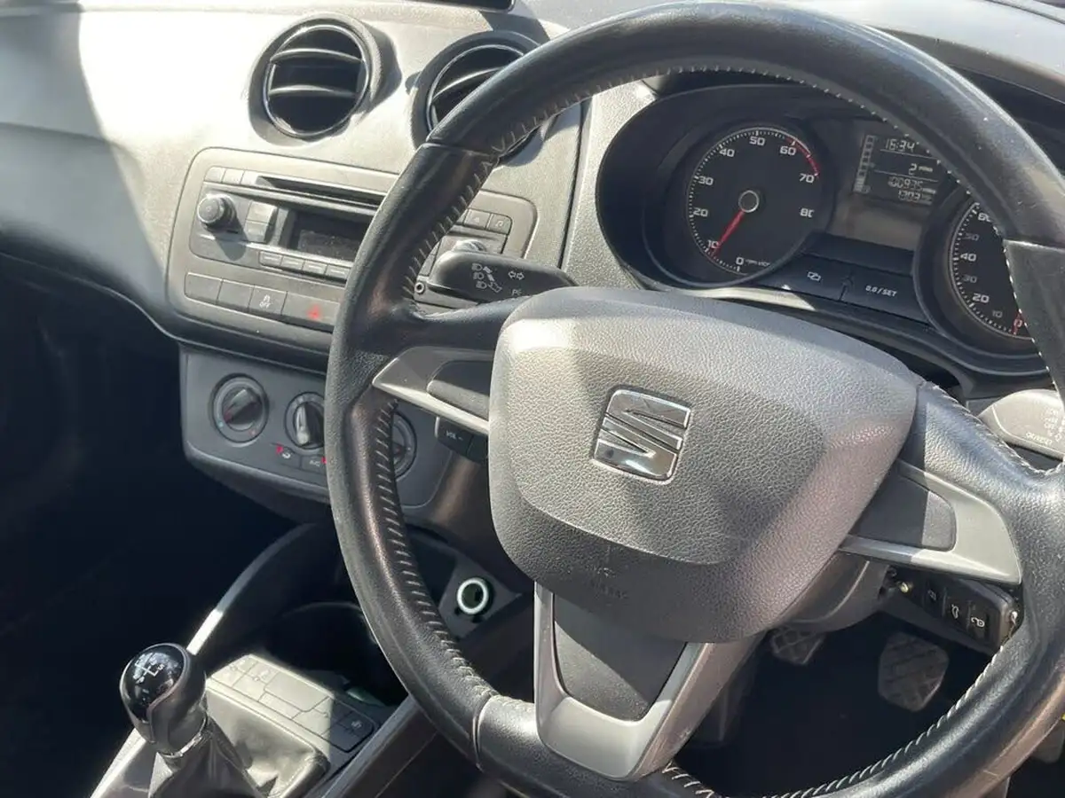 2014-seat-ibiza-14-toca-16v-85ps-sportcoupe-3d-big-11