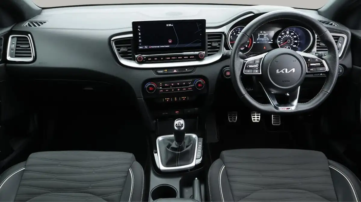 2022-kia-ceed-15-t-gdi-gt-line-big-13