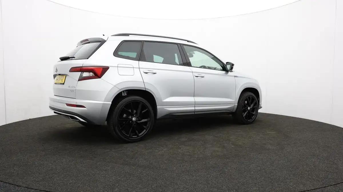2019-skoda-karoq-20-tsi-sportline-big-37