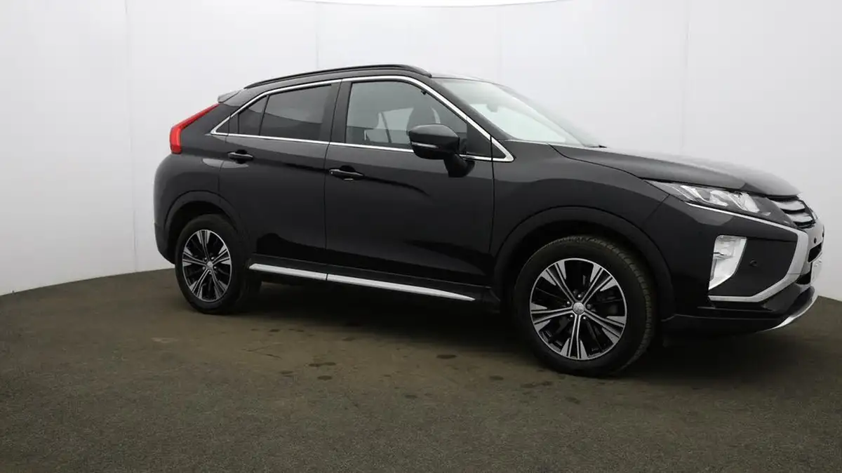 2021-mitsubishi-eclipse-cross-15-4-big-49