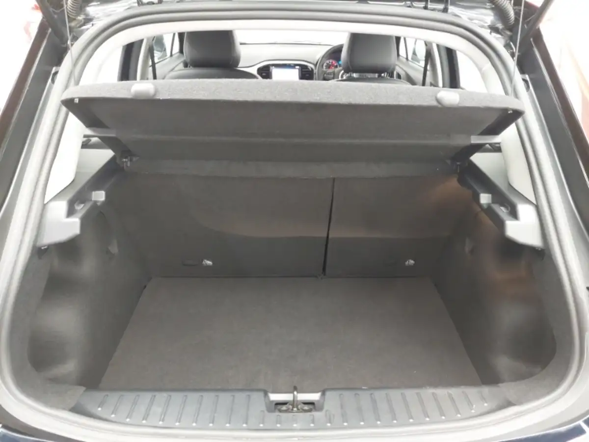 2024-mg-mg3-15-vti-tech-exclusive-nav-big-7