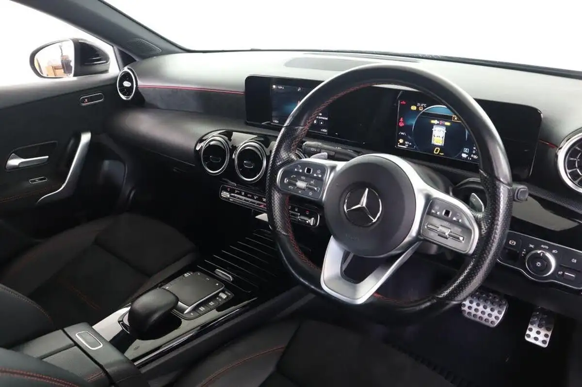 2021-mercedes-benz-a-class-13-a250e-amg-line-hatchback-5d-big-11