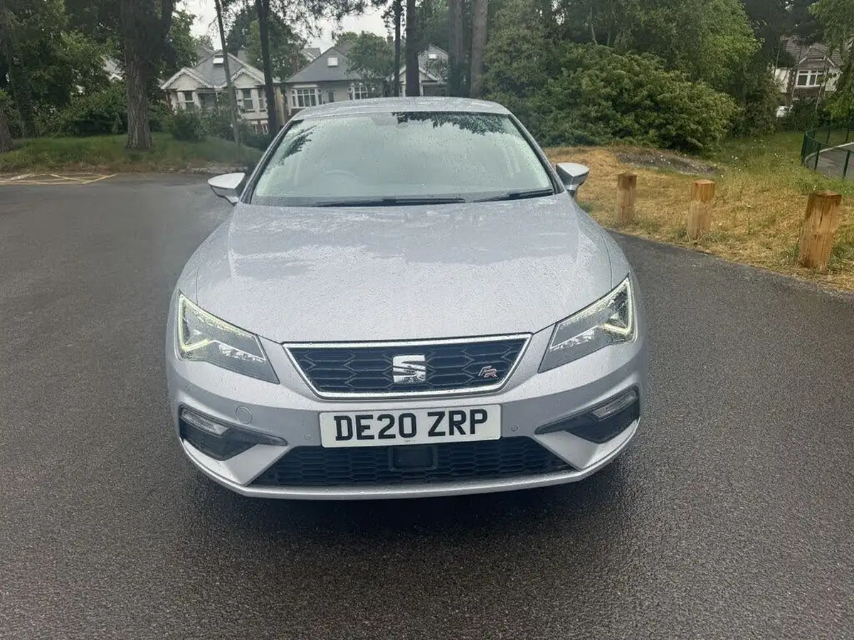 2020-seat-leon-15-tsi-evo-fr-150ps-hatchback-dsg-big-8