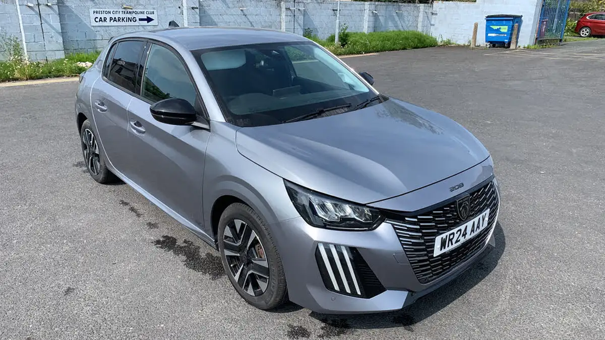 2024-peugeot-208-12-puretech-allure-big-49