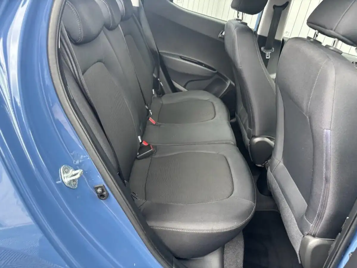 2017-hyundai-i10-10-se-big-24