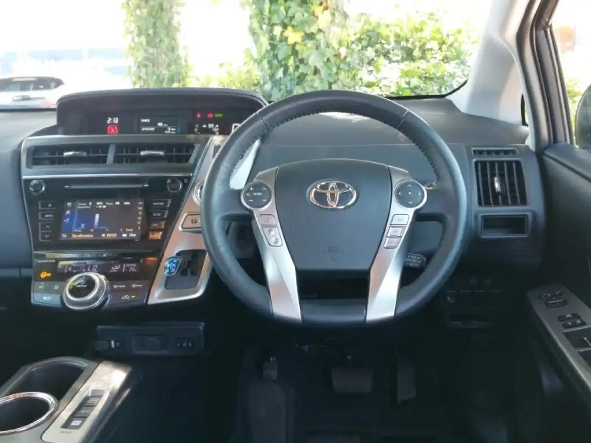 2020-toyota-prius-18-vvt-i-excel-big-6