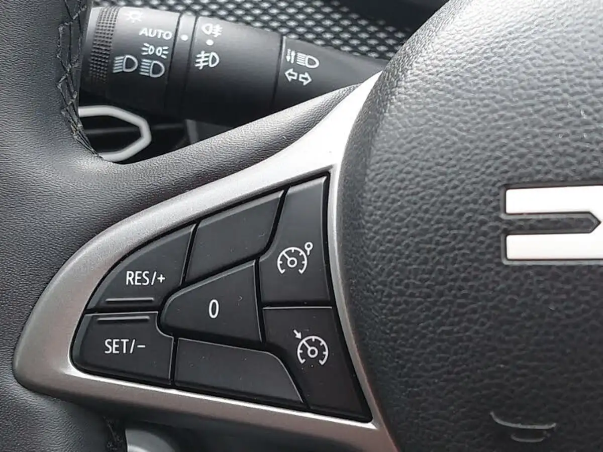 2023-dacia-jogger-10-tce-extreme-se-big-15