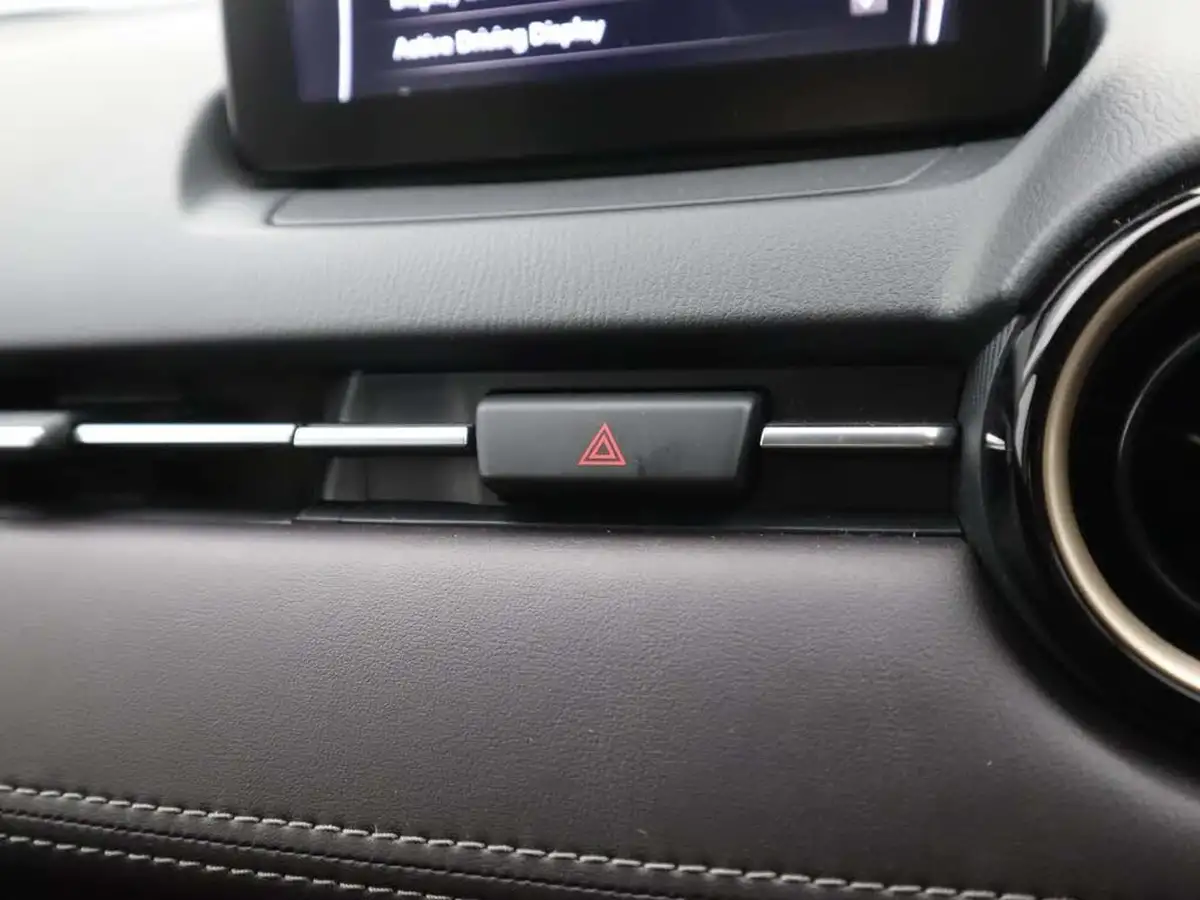 2019-mazda-mazda2-15-gt-sport-nav-115ps-big-28