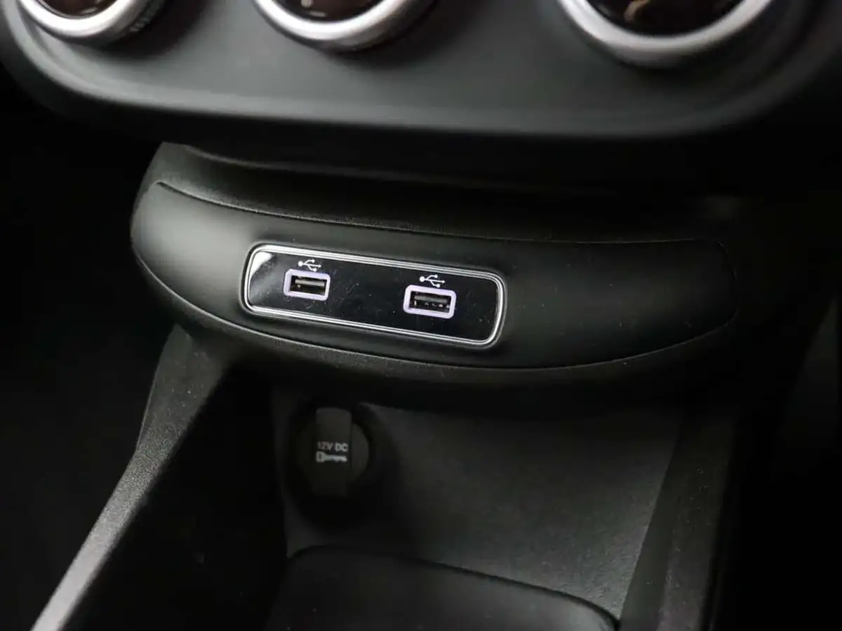 2022-fiat-500x-10-firefly-turbo-connect-big-32