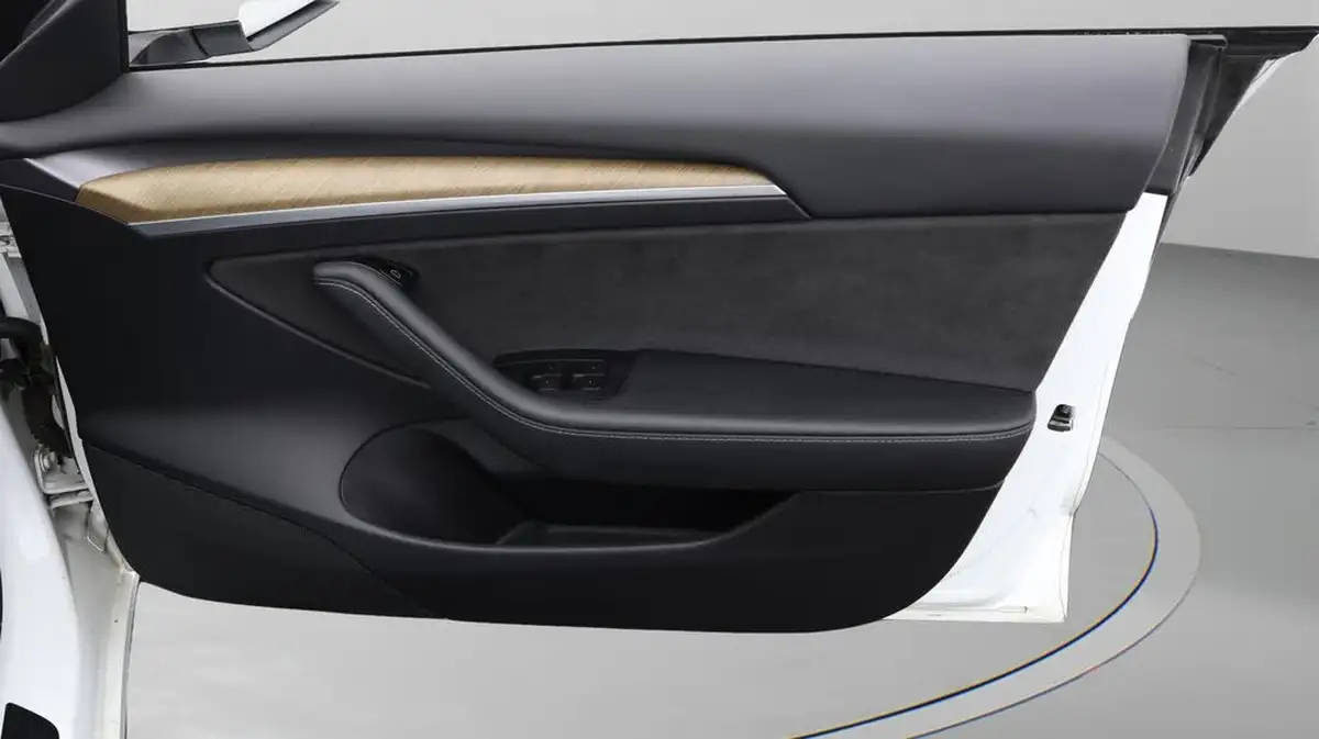 2021-tesla-model-3-e-long-range-4x4-big-15