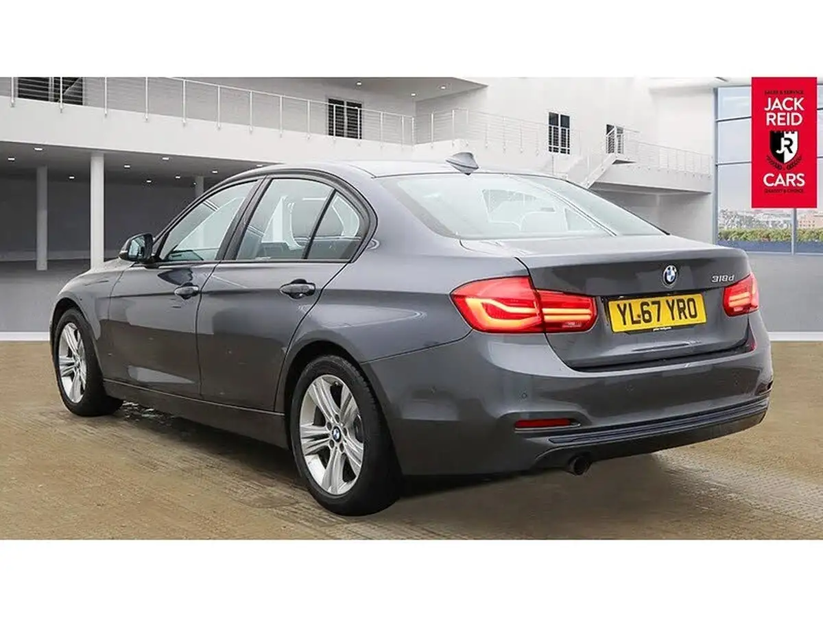 2018-bmw-3-series-20td-318d-sport-saloon-4d-big-1