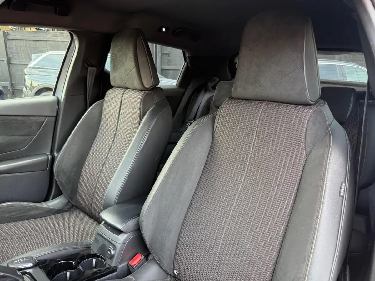 2019-ds-ds-3-crossback-12-puretech-performance-line-155ps-eat8-big-37