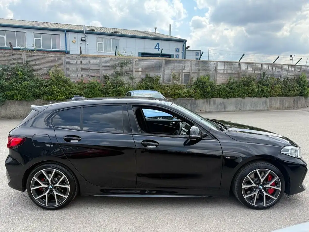 2023-bmw-1-series-20-128ti-lcp-big-10