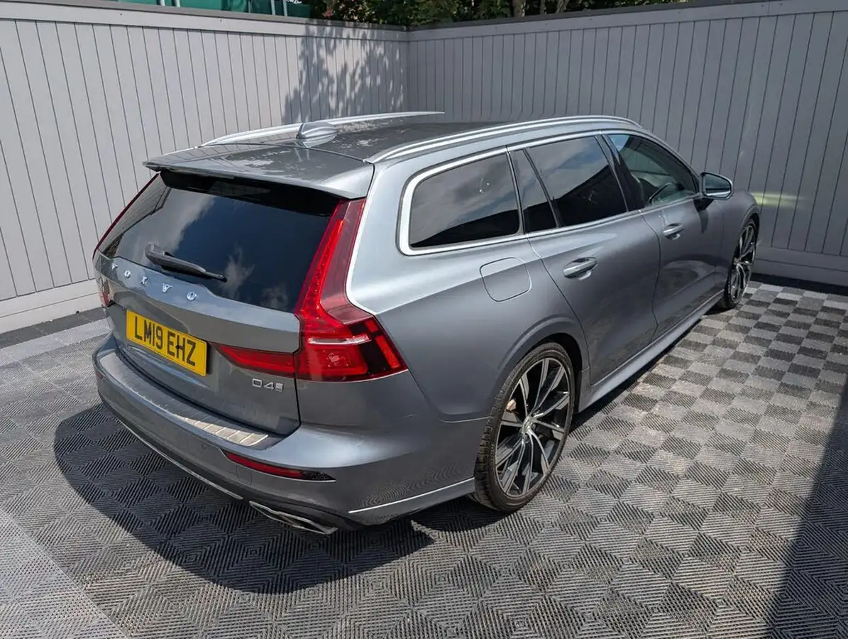 2019-volvo-v60-20td-d4-inscription-geartronic-big-59