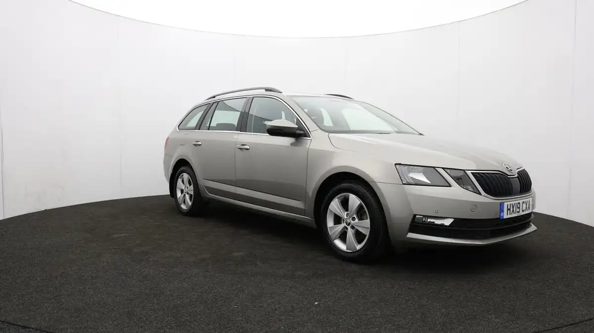 2019-skoda-octavia-10-tsi-se-technology-estate-big-52